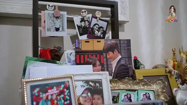 Foto Ruang Keluarga Rumah Ayu Ting Ting