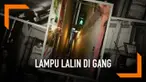 Gang sempit bernama Vinarna Certovka memiliki panjang 10 meter dengan lebar 50 cm. Saking sempitnya, gang ini sampai dibuatkan lampu lalu lintas khusus pejalan kaki. Adanya lampu lalu lintas membuat gang menjadi daya tarik wisata.