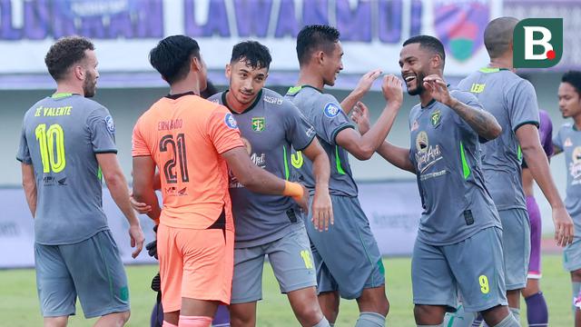 Foto: Dua Penggawa Timnas Gacor, Persebaya Hancurkan Persita Lima Gol Tanpa Balas di BRI Liga 1