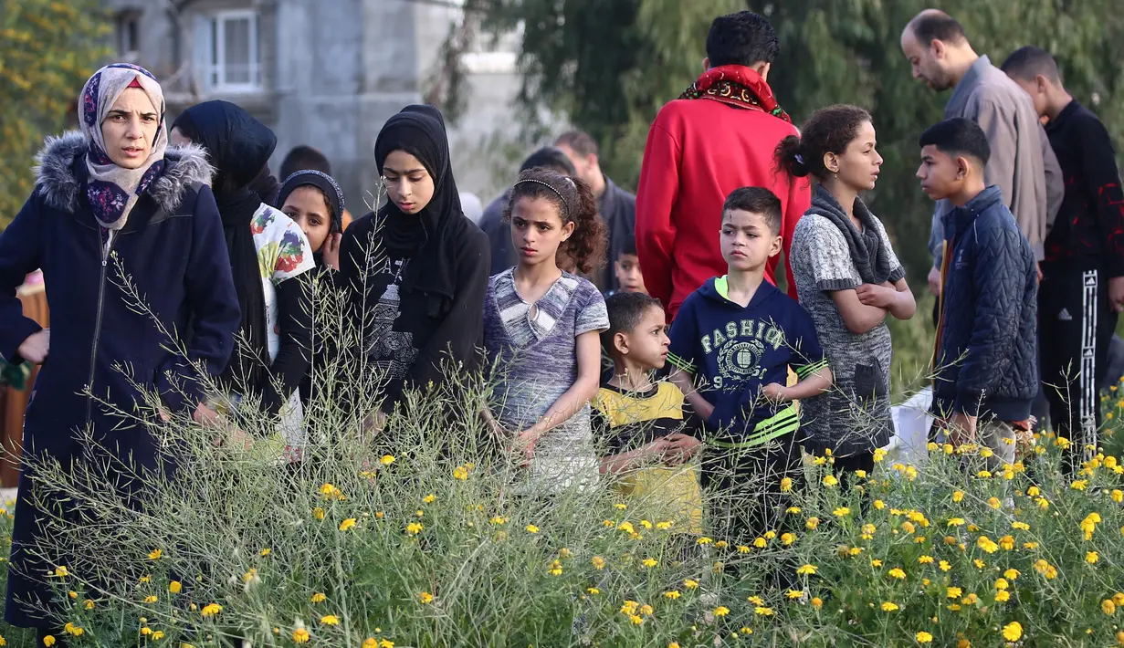 Sebelumnya, Mufti Besar Yerusalem dan Palestina, Sheikh Mohammed Hussein secara resmi mengumumkan bahwa Minggu 30 Maret 2025 merupakan hari pertama Idul Fitri 1446 Hijriah. (Eyad BABA/AFP)