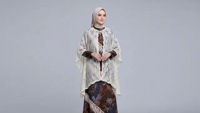 Gamis Batik Brokat Cape