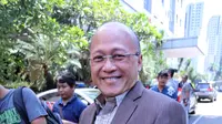 Mario Teguh di Polda (Adrian Putra/bintang.com)