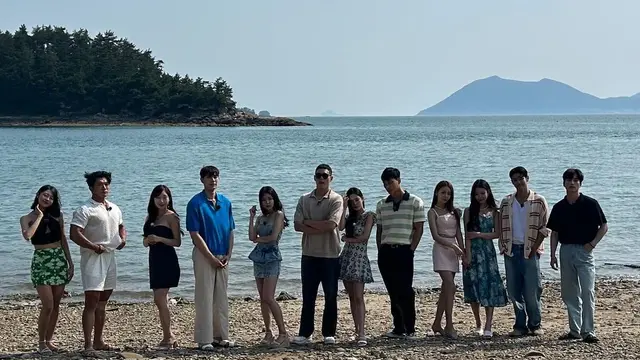 Lee Gwan Hee unggah foto bersama kontestan Single's Inferno 3. [Foto: Instagram/leegwanhee0429]