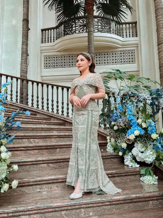 Potret 6 Seleb yang Dijuluki Ratu Sinetron Saat Jadi Bridesmaid Nikahan