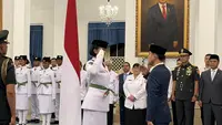 Gibran Kukuhkan 76 Paskibraka yang Bertugas saat Upacara HUT RI di Istana
