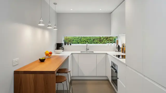 Model Dapur Minimalis Leter U, Fungsional untuk Rumah di Lahan Sempit/ Ilustrasi AI