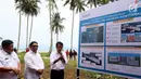 Dirut IPC, Elvyn G Masassya (tengah) saat Pencanangan Pembangunan Terminal Kijing Pelabuhan Pontianak, Kalimantan Barat, Rabu (11/4). Bongkar muat modern berstandar internasional nantinya akan jadi yang terbesar di Kalimantan. (Liputan6.com/Johan Tallo)