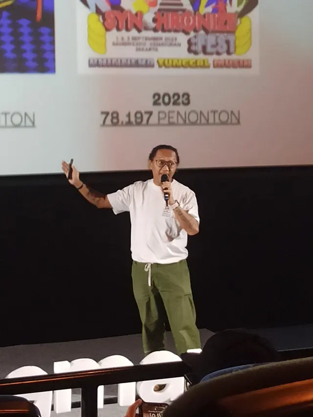 Arie Daginkz di acara Samara URL: Forward Facing. [Foto: Lanny Kusuma/Fimela]