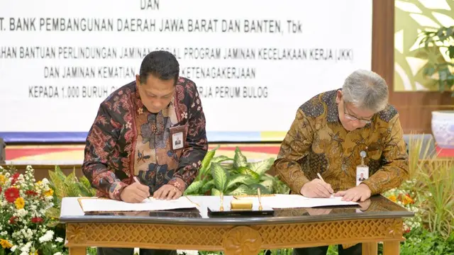 Teken Kerja Sama dengan Perum BULOG bank bjb Perluas Penetrasi Bisnis