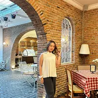 Dinar Salsa, calon adik ipar Ayu Ting Ting (Sumber:Instagram/dinarsalsa)