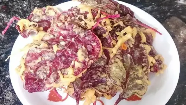 Resep keripik bayam merah. (dok. Cookpad @kurnalia77)