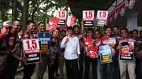cagub sulsel, ichsan yasin limpo temui tim pemenangan jelang debat kedua pilkada (Liputan6.com/ Eka Hakim)