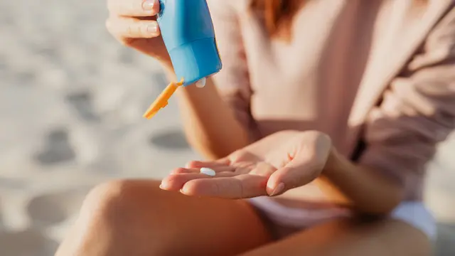 Pentingnya Menggunakan Sunscreen pada Area Siku dan Lutut