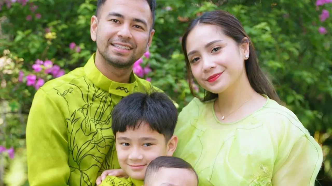 Keluarga Raffi Ahmad - Nagita Slavina dalam Idul Adha 2023. (Instagram/ raffinagita1717)