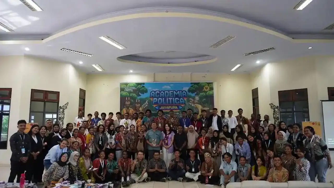 Fakultas Ilmu Sosial dan Ilmu Politik, Program Studi Sosiologi, Universitas Cenderawasih dan Yayasan Partisipasi Muda (YPM) menyelenggarakan program Academia Politica Jayapura (Istimewa)