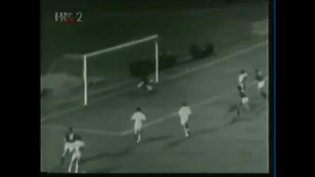 Video highlights piala Eropa 1968 antara Italia melawan Yugoslavia yang berakhir dengan skor 2-0. Gol Luigi Riva pada menit ke-12 menjadi gol tercepat di turnamen ini.