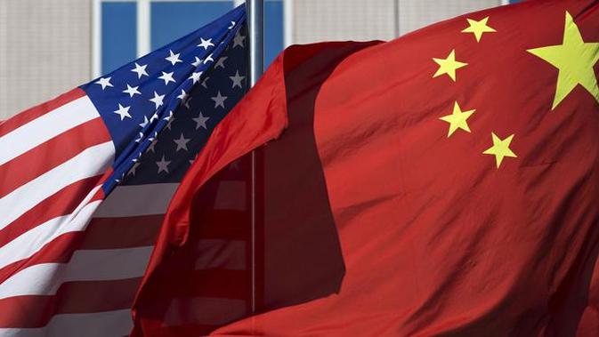 Bendera AS dan China (AP/Andy Wong)