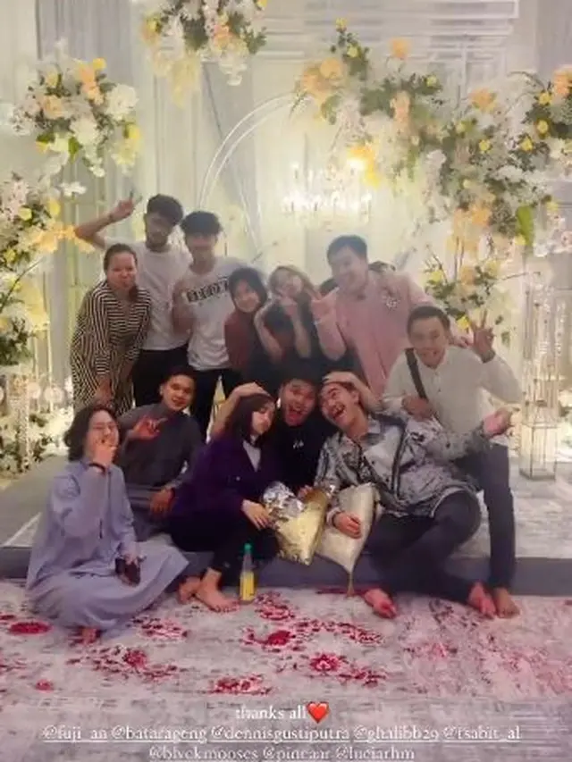 6 Momen Syukuran Rumah Baru Thariq Halilintar, Dihadiri Keluarga Fuji