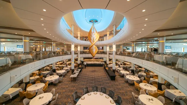 Kapal Pesiar Royal Caribbean International
