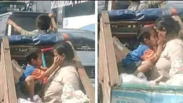 [Bintang] Jadi Viral! Foto Ibu dan Anak di Gerobak Ini Bikin Netizen Menangis Haru