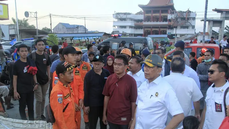 Menko Polhukam Wiranto meninjau kondisi Palu usai gempa. (dok Kemenko Polhukam)