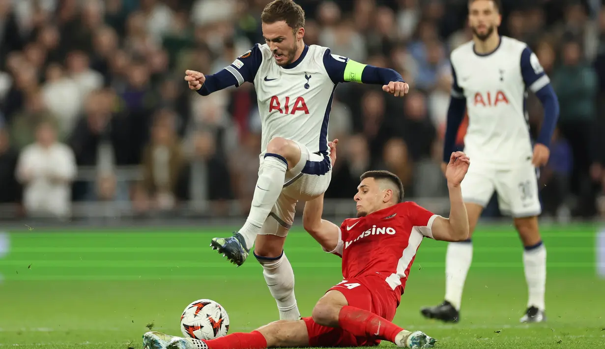 Ini menjadi kemenangan ketiga bagi Tottenham pada ajang Liga Europa 2024/2025 setelah sebelumnya mengalahkan Qarabag FK dan Ferencvaros. (AP Photo/Ian Walton)