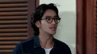Sinopsis Sinetron SCTV Orang Ketiga Episode Kamis 21 Maret 2019: Begitu Tahu Dimas Anak Aji, Nek Wiwik Shock