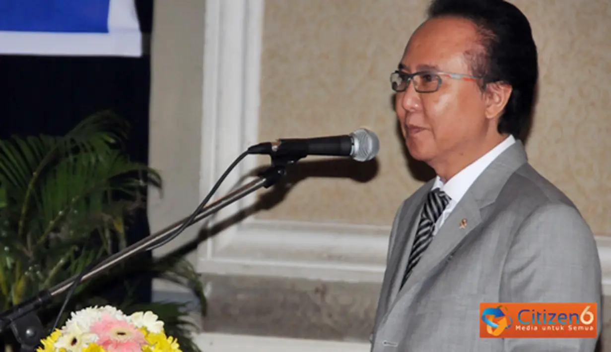 Citizen6, Jakarta: MKP Sharif C Sutardjo menyampaikan sambutan dan dilanjutkan dengan membuka Seminar Peran Transportasi Laut di Negara Kepulauan. (Pengirim: Efrimal Bahri)
