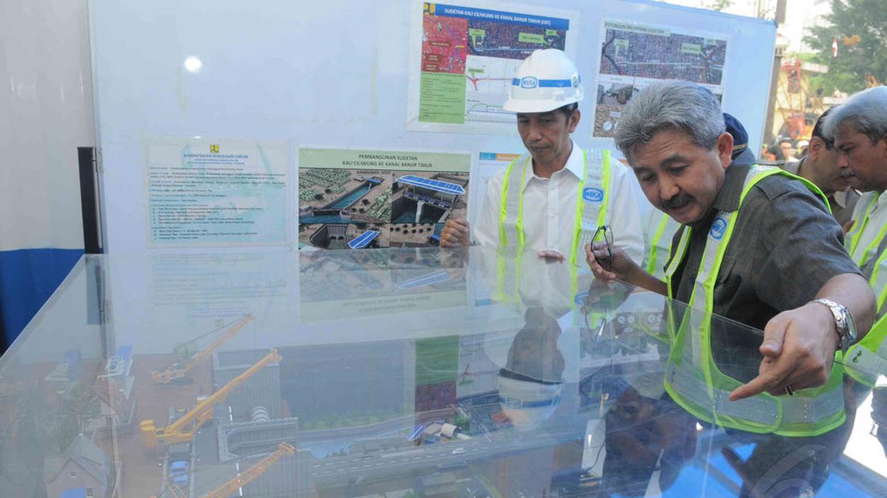 Jokowi Ajak Paspampres Berbecek Ria