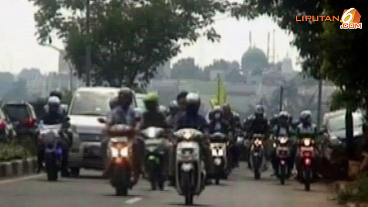 buruh-purwakarta-131101b.jpg