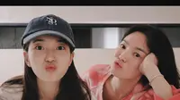 Bae Suzy dan Song Hye Kyo. (Instagram/ kyo1122)