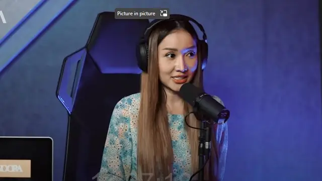 Lucinta Luna blak-blakan pernah menjalani profesi sebagai simpanan laki-laki asing (YouTube - AH Podcast)