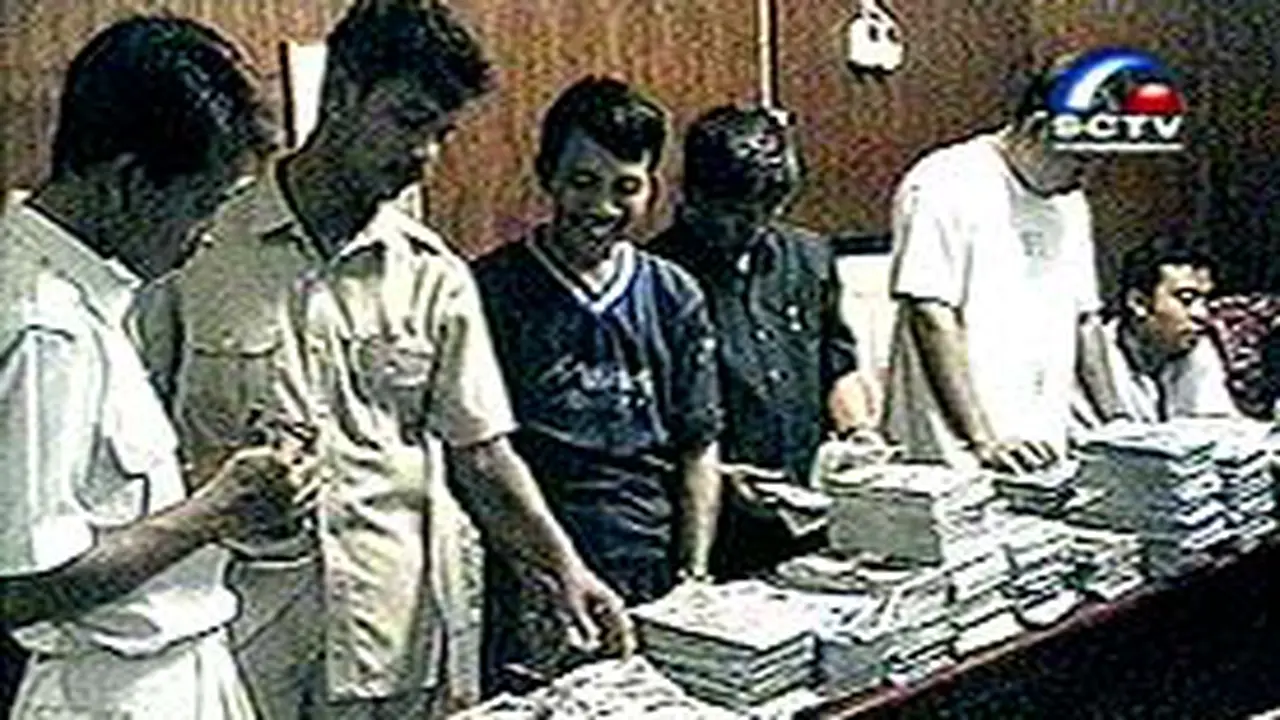 010502aVCDporno.jpg