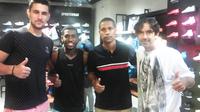 Pelatih anyar PSM Makassar, Luciano Leandro bersama tiga pemain asing diperlakukan bak tamu istimewa oleh manajemen Juku Eja. (Bola.com/Ahmad Latando)  