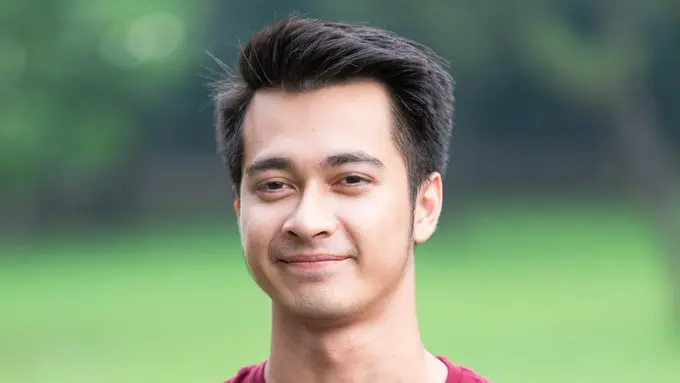 [Bintang] Eza Gionino