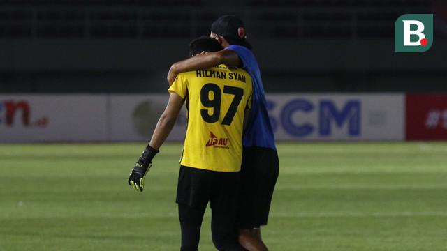 FOTO: Super Dramatis, Persija Singkirkan PSM 4-3 Lewat Adu Penalti - Hilman Syah