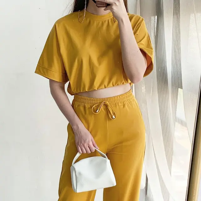 Koleksi pakaian Meiji Beyond Fashion/dok. Instagram @meijibeyondfashion