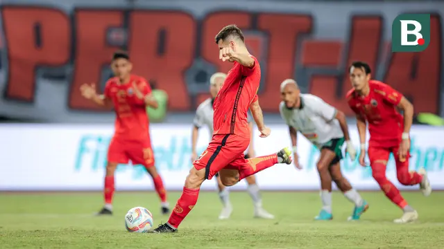 Foto: Thomas Doll Lega Akhirnya Persija Jakarta Raih Tiga Poin Berkat Penalti Ondrej Kudela di Menit Akhir Pertandingan
