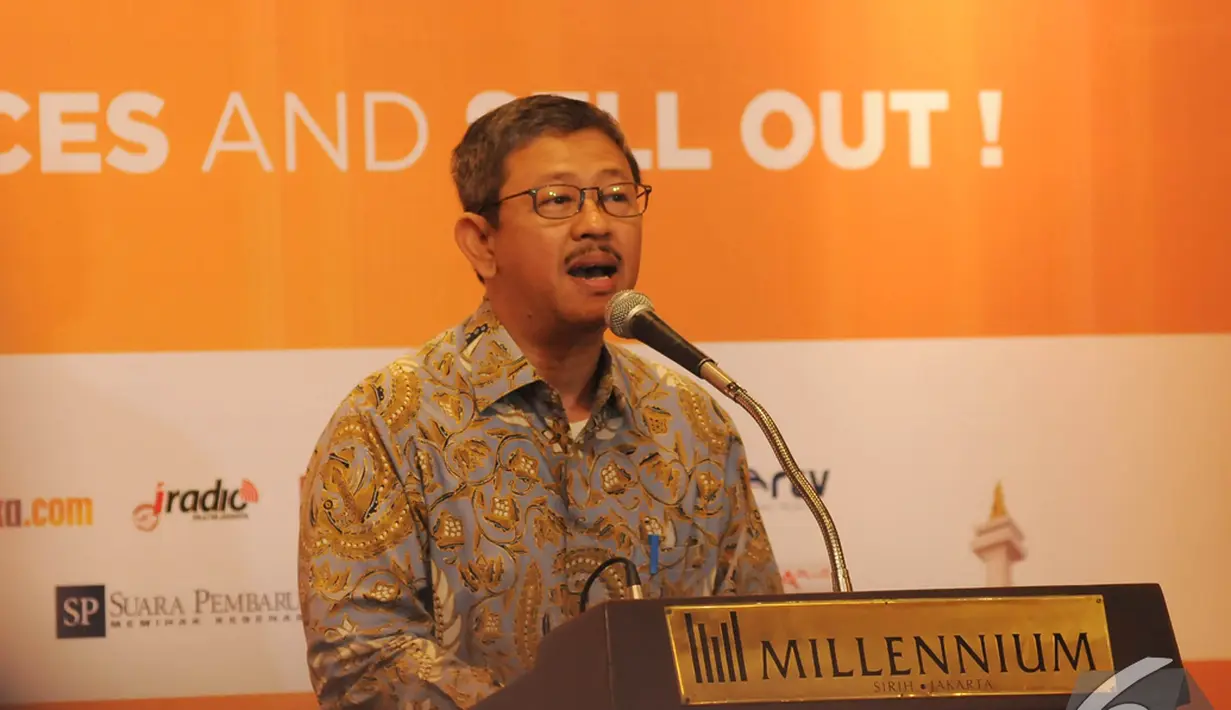 Kepala Dinas Pariwisata dan Kebudayaan DKI Jakarta Arie Budhiman memberikan sambutan saat pembukaan Forum Table Top di Jakarta, Rabu (3/12/2014). (Liputan6.com/Herman Zakharia)