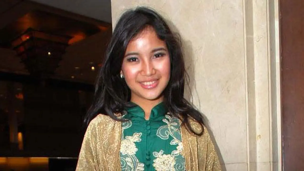 Chacha Frederica Siap Nikah Agustus 2015