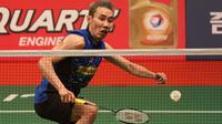 Pebulutangkis tunggal putra Malaysia, Lee Chong Wei, saat bertanding melawan pebulutangkis Denmark, Jan O Jorgensen, dalam Kejuaraan Dunia Bulutangkis 2015 di Istora Gelora Bung Karno, Senayan, Jakarta. Sabtu (15/8/2015). (Bola.com/Arief Bagus)