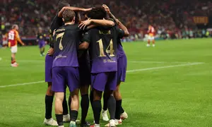 Selebrasi pemain Barcelona saat pesta gol di kandang Galatasaray di ajang Liga Champions (AFP)