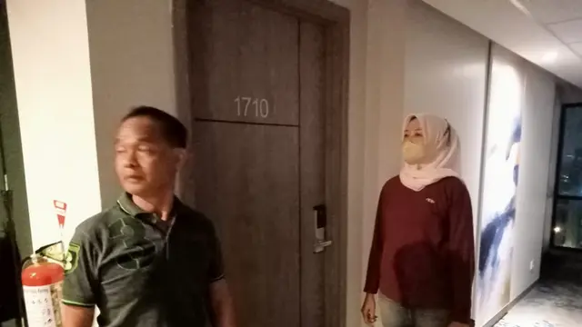 Kamar hotel diduga lokasi pembuatan vodeo porno wanita berkebaya merah. (Dian Kurniawan/Liputan6.com)