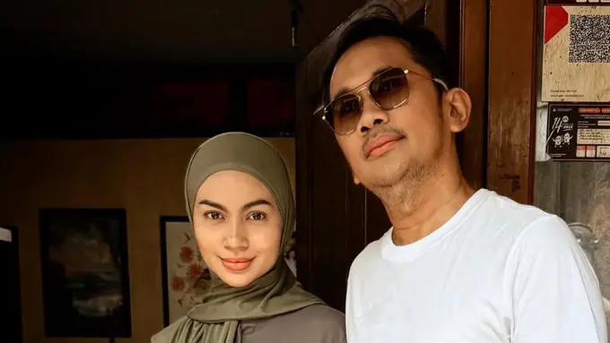 Wajah Natural Ariel Tatum Minim Makeup