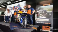 KTM resmi meluncurkan motor baru untuk MotoGP 2017. (Motorsport)