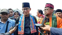 Menteri Pariwisata dan Ekonomi Kreatif, Sandiaga Uno menghadiri Lebaran Depok di Perumahan Shila at Sawangan, Kecamatan Bojongsari, Kota Depok. (Liputan6.com/Dicky Agung Prihanto)