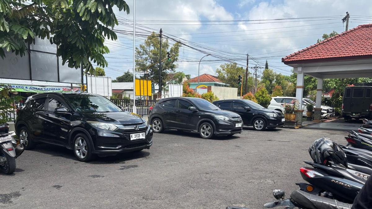 Usai Tuntutan Kasus Sumur Minyak, Kini Mobil Dinas Kejari Blora Disorot