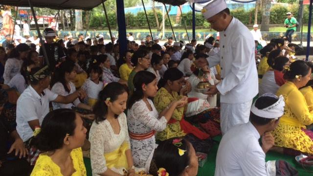 Upacara menyambut tahun Sakka di Taman Imbi, Kota Jayapura.