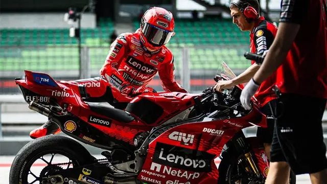 Pembalap Ducati Lenovo Team, Marc Marquez (c) Ducati Corse