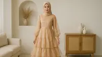 7 Model Gamis Kombinasi Organza Modern, Tampil Mewah Tapi Tetap Sopan